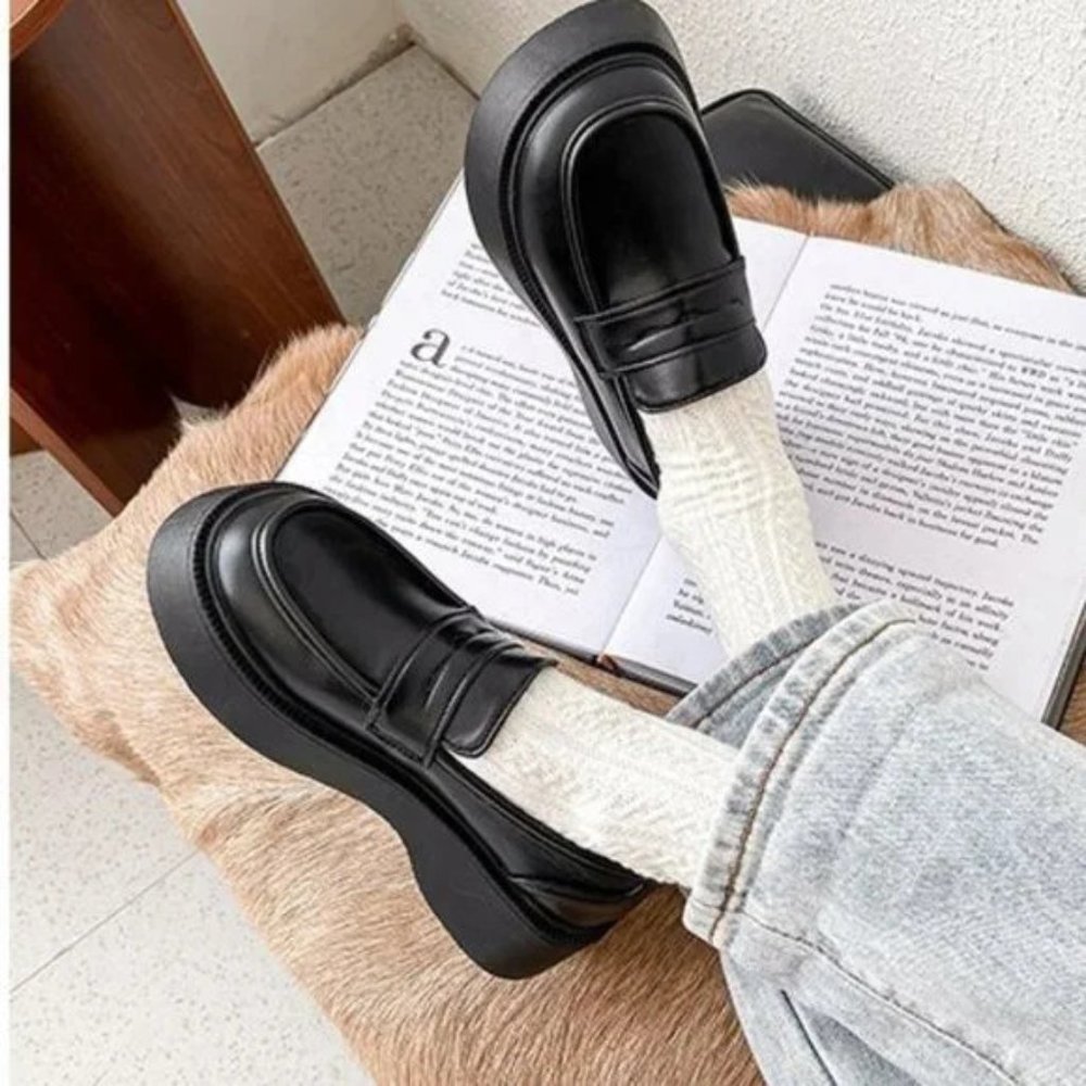 New Women's shoes Spring saloon dress sweater for women